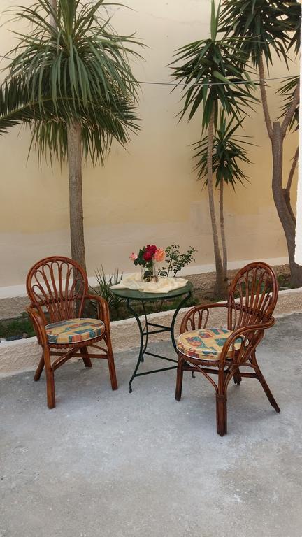 فيلا Nineta'S House Sea View Near The Airport أرتيميدا المظهر الخارجي الصورة